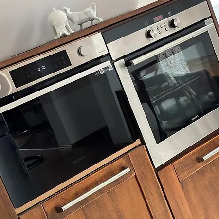 Holiday home Haskova With 3 Bedrooms Banska Bystrica