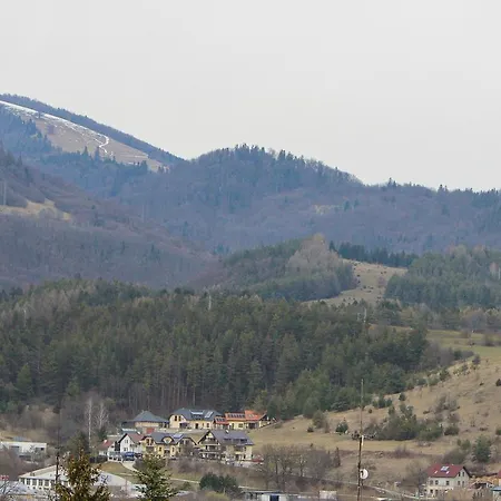 Haskova With 3 Bedrooms * Banska Bystrica