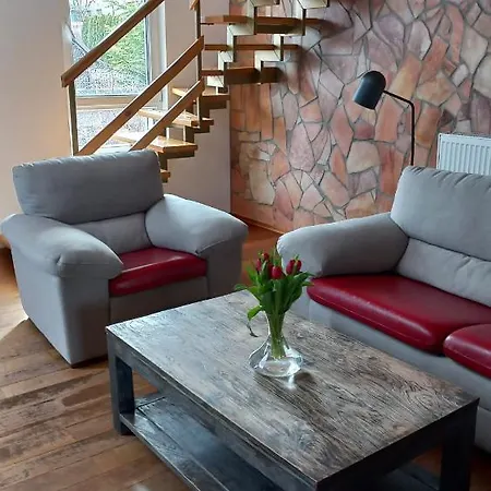 Haskova With 3 Bedrooms Prázdninový dům *