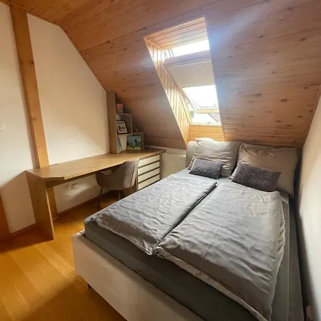 Haskova With 3 Bedrooms Prázdninový dům