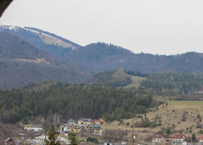 Haskova With 3 Bedrooms * Banska Bystrica