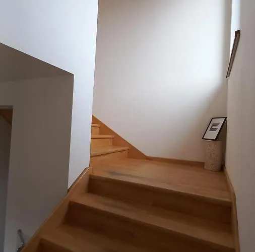 Haskova With 3 Bedrooms *