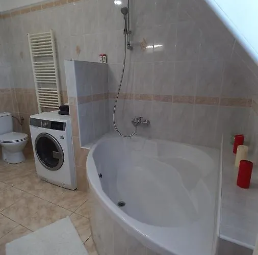 Haskova With 3 Bedrooms *